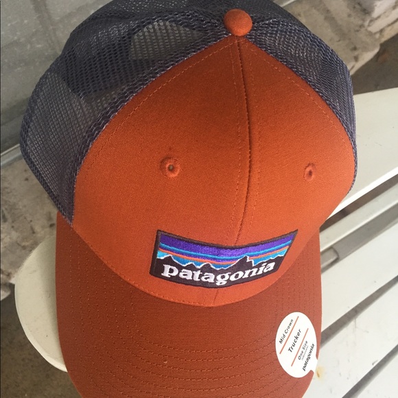 Patagonia mid crown p-6 logo trucker hat - Picture 2 of 5